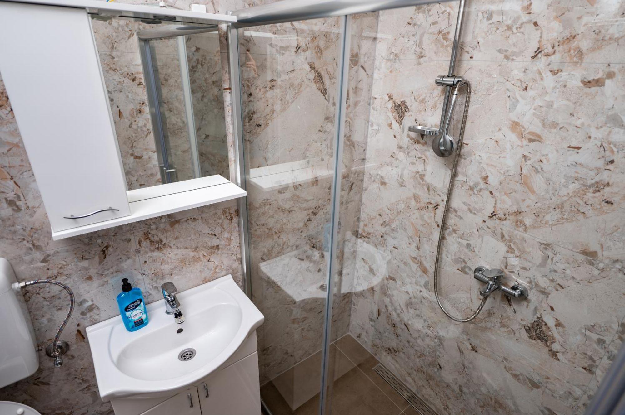 Apartmani Kaan Podgorica Eksteriør bilde