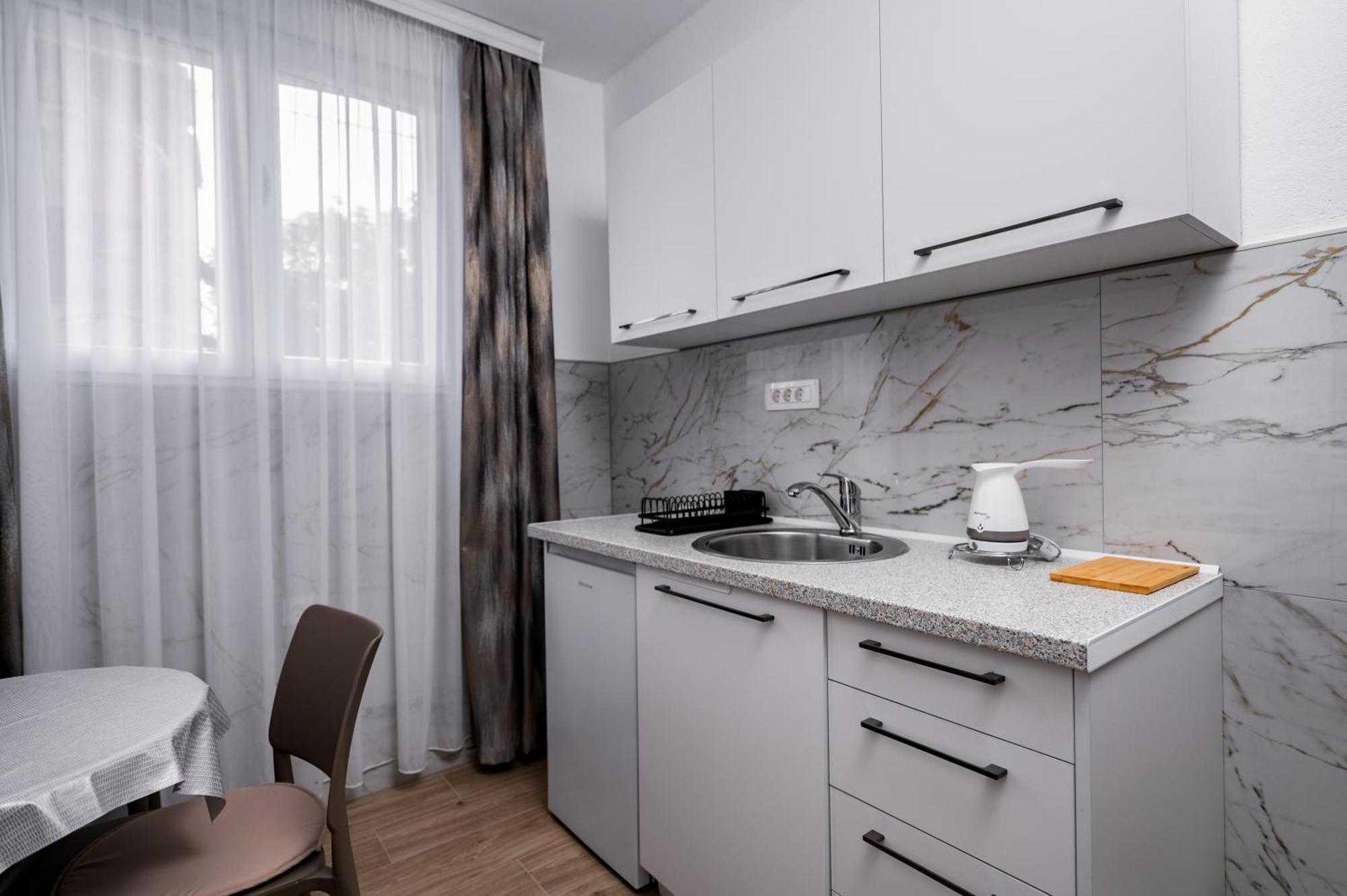 Apartmani Kaan Podgorica Eksteriør bilde