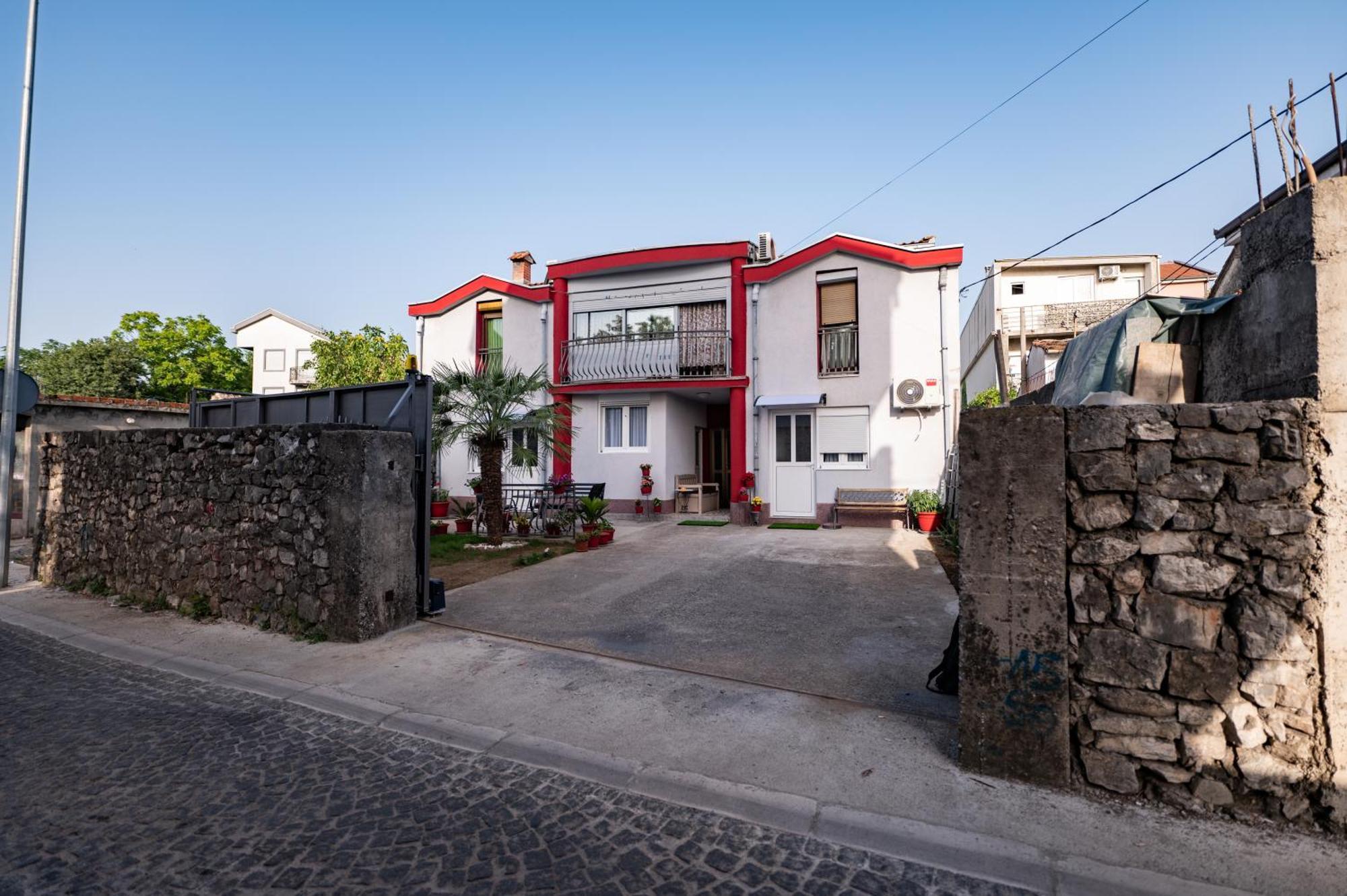 Apartmani Kaan Podgorica Eksteriør bilde